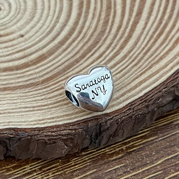 Pandora Sanatoga NY Exclusive Heart Charm - Picture 2 of 4